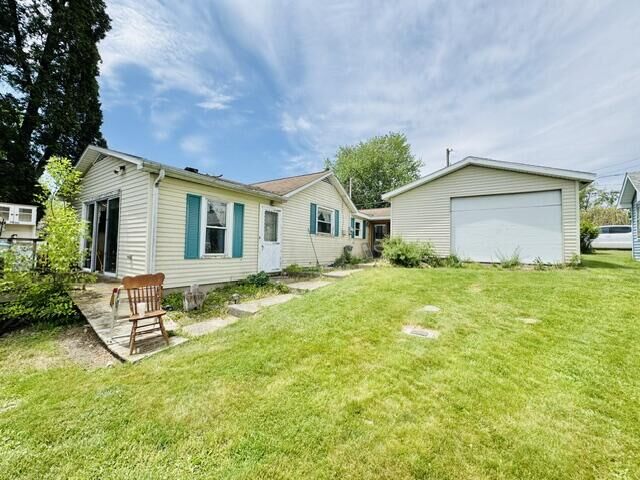 Property Photo:  2375 Tamarack Street  MI 48849 