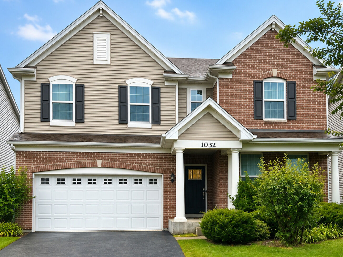 Property Photo:  1032 Blazing Star Street  IL 60177 