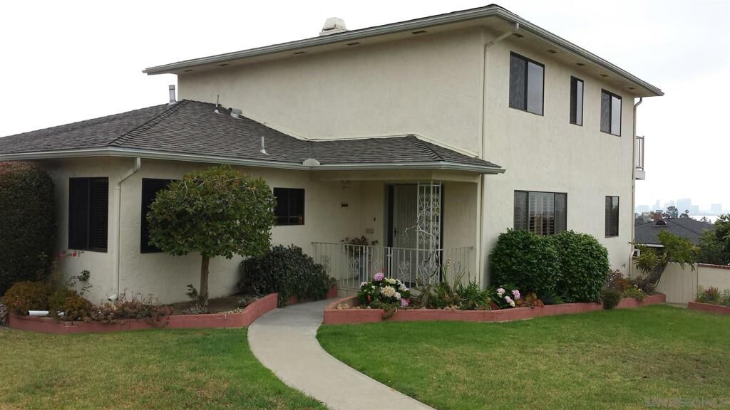 Property Photo: 3794 Narragansett Avenue CA 92107