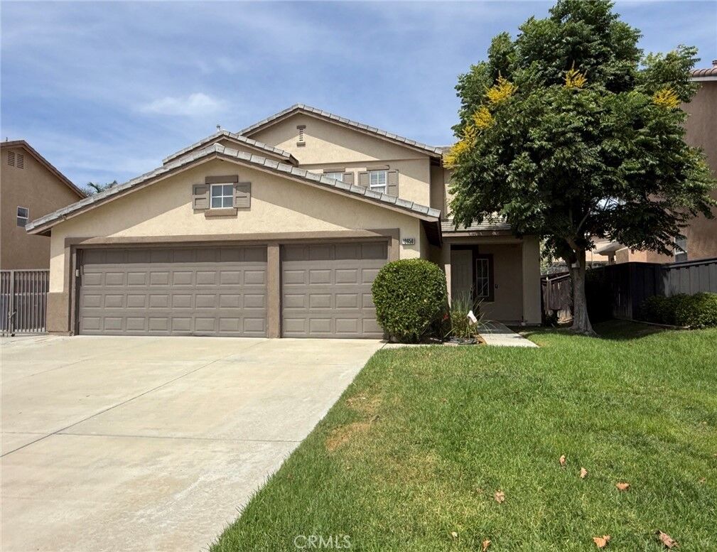 Property Photo:  19656 Allenhurst  CA 92508 