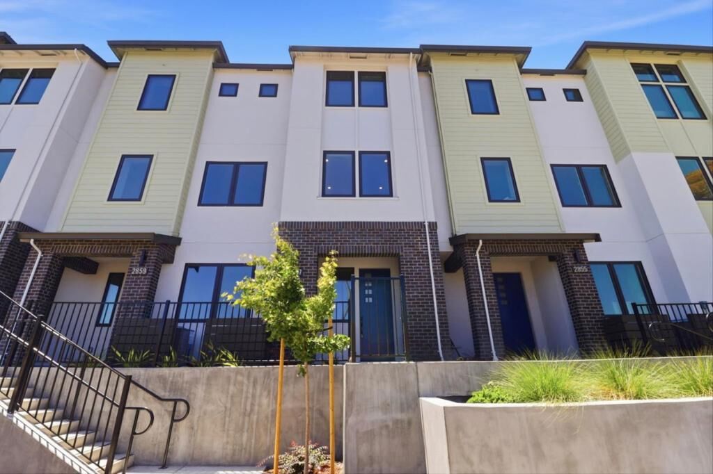 Property Photo:  2861 Josephine Lane  CA 94303 