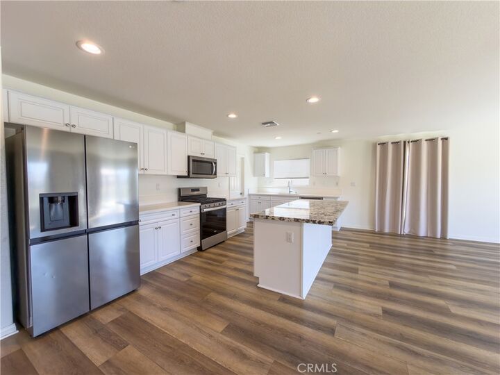 Property Photo: 32285 Wild West Court CA 92596