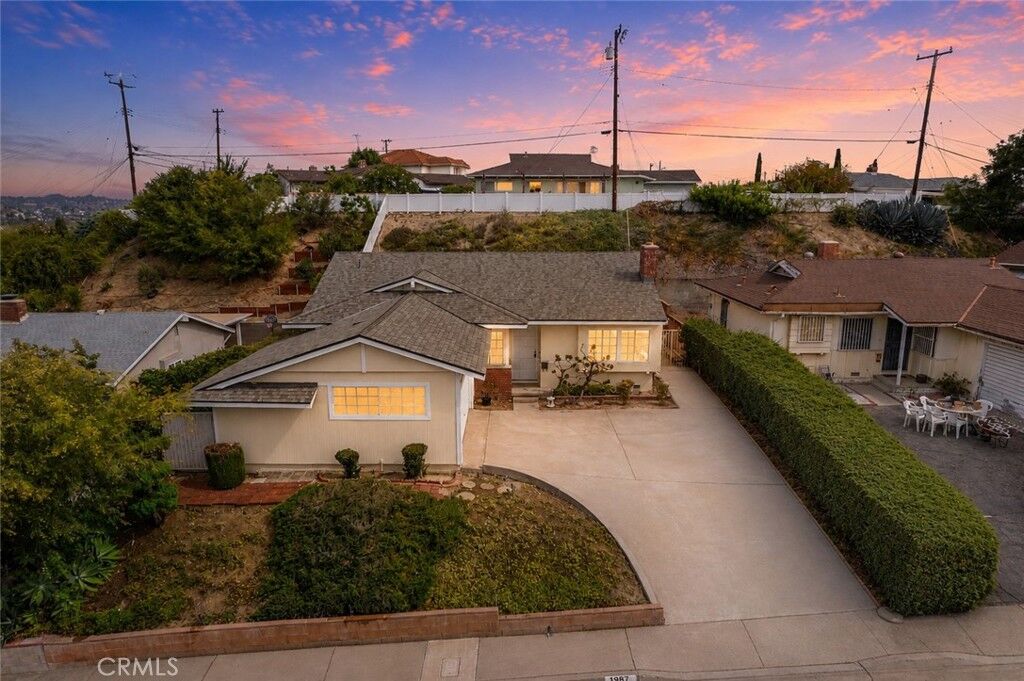 Property Photo: 1987 Cerco Alta CA 91754