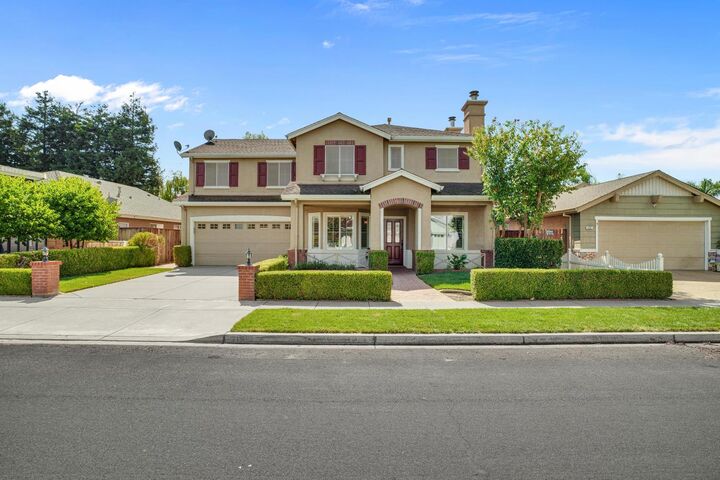 Property Photo: 420 Vintage Drive CA 95382
