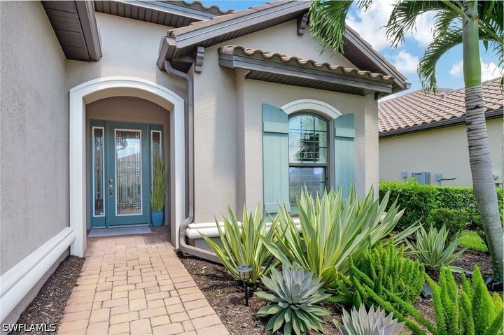 Property Photo:  8558 Maggiore Court  FL 34114 