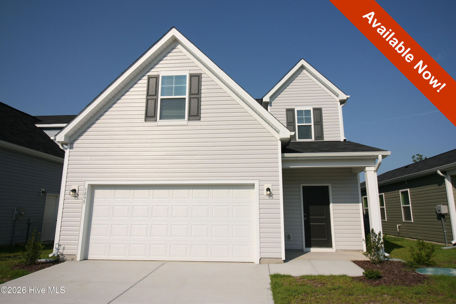 Property Photo:  1095 Hanson Drive  NC 28451 