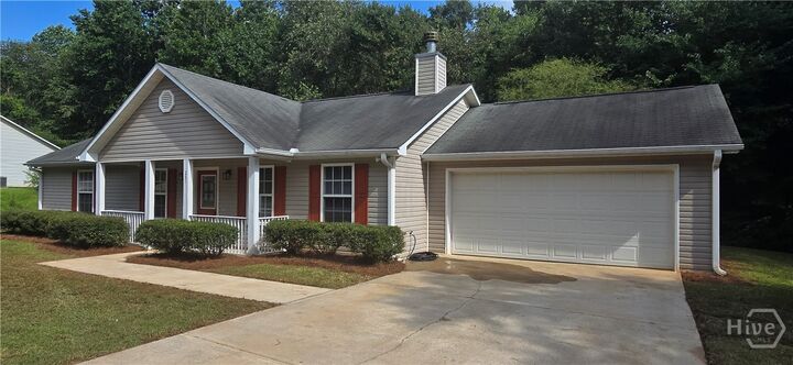 Property Photo: 251 Twin Creek Shores GA 30605