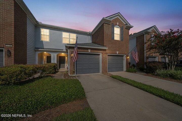 Property Photo: 3734 Windmaker Way FL 32224