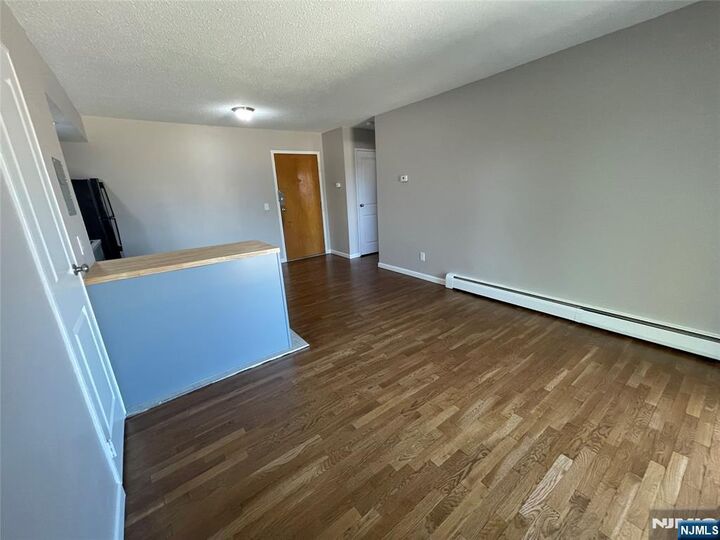 Property Photo:  75 Sussex Street 7C  NJ 07601 