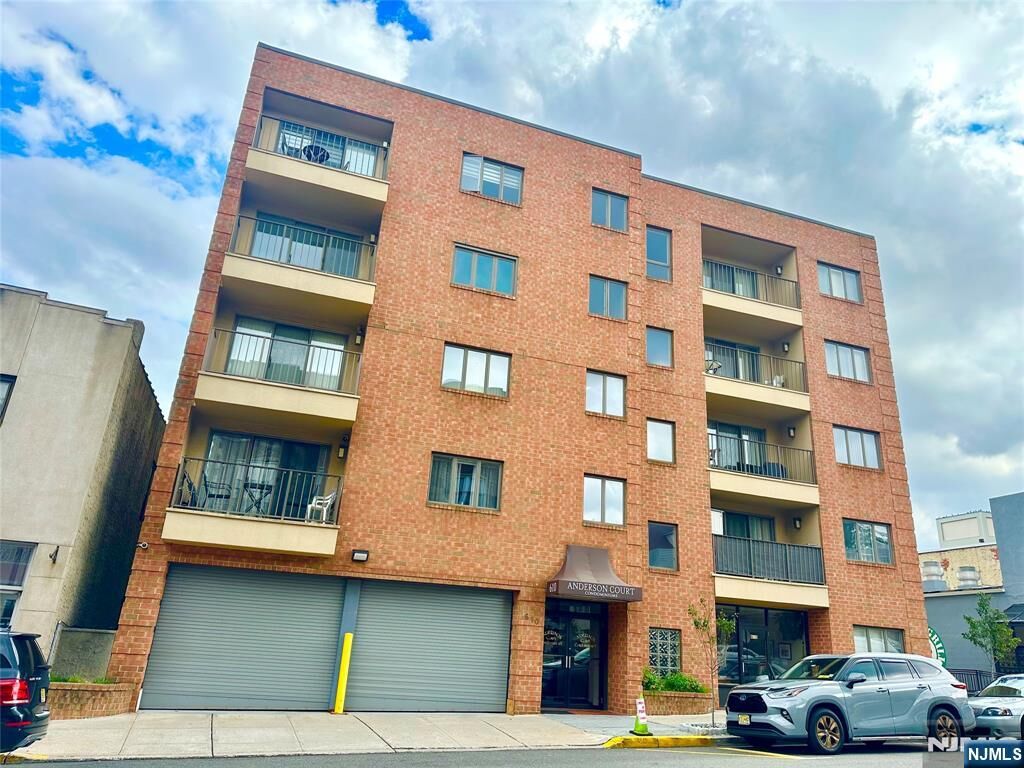 Property Photo:  610 Anderson 1A  NJ 07010 