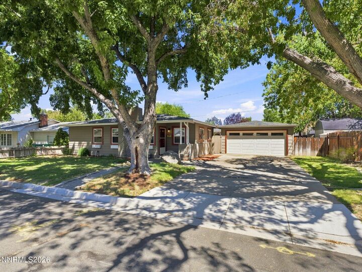 Property Photo: 611 Martin Street NV 89703