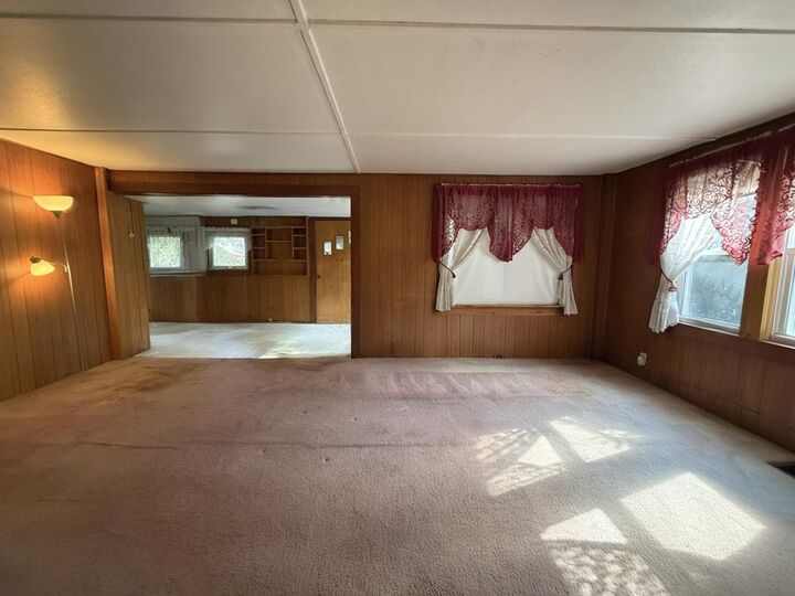 Property Photo:  1892 US Rt 5  VT 05346 