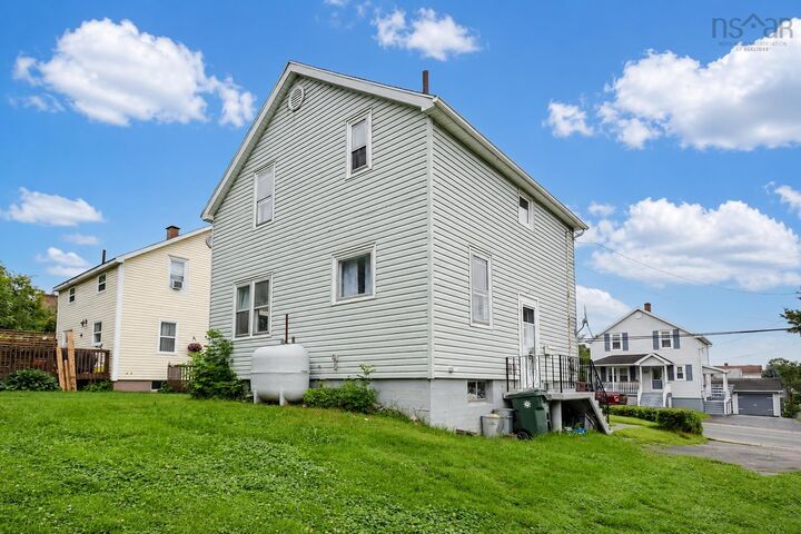 Property Photo: 173 Cabot Street NS B1P 4E4