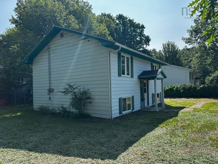 Property Photo: 960 Labrador Lane NS B0P 1N0