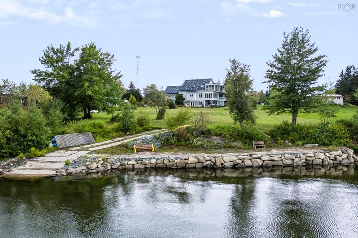 98 Pleasure Cove Road — photo 1