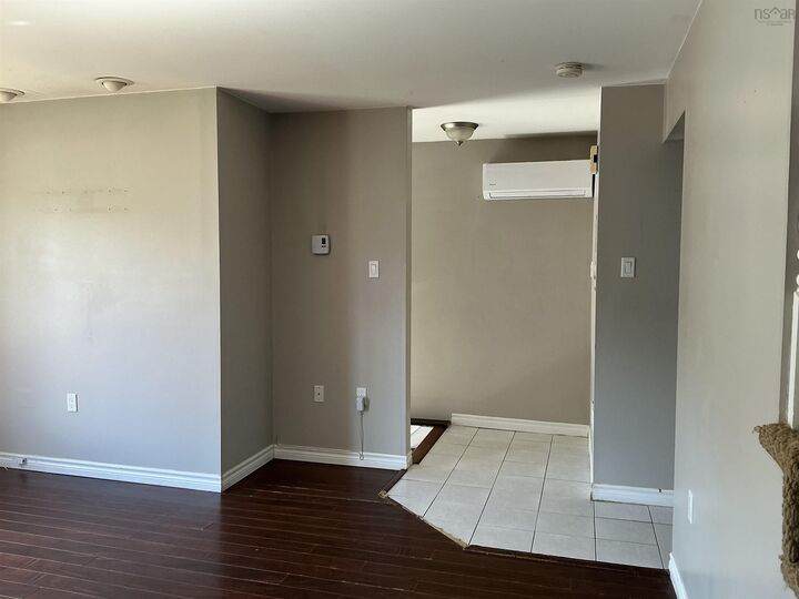 Property Photo: 17 Oakwood NS B2W 5P8