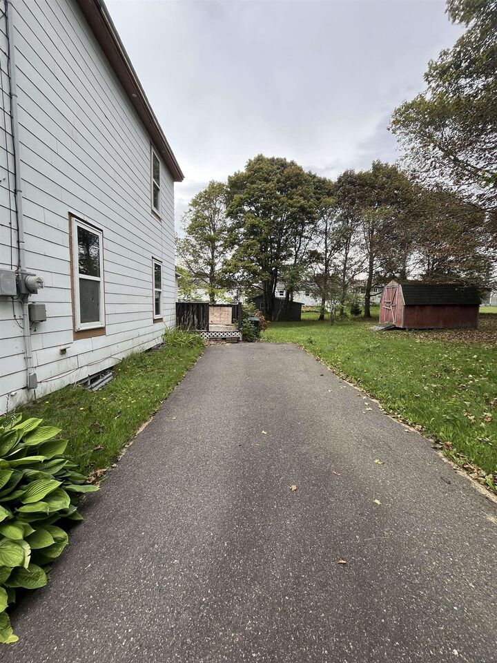 Property Photo: 26 Fairview Avenue NS B4H 2Y4