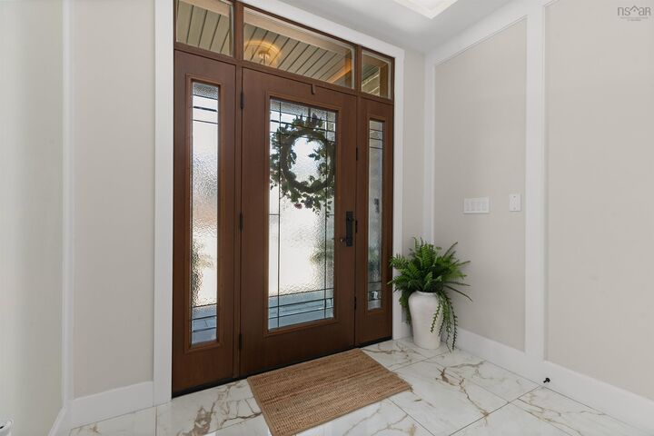 Property Photo: 26 Glissade Court NS B4B 2K5