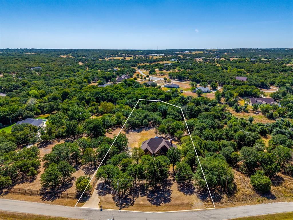 Property Photo: 391 Sandpiper Drive TX 76088
