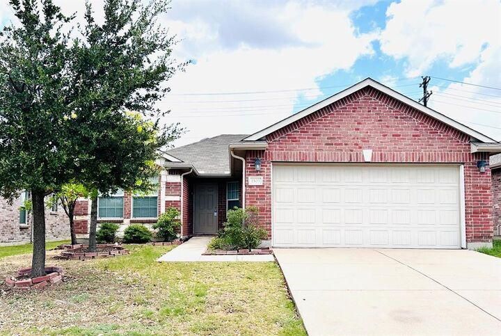 Property Photo:  1505 Lone Pine Drive  TX 75068 