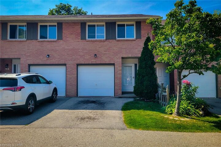 40 Summercrest Drive 3 — photo 1