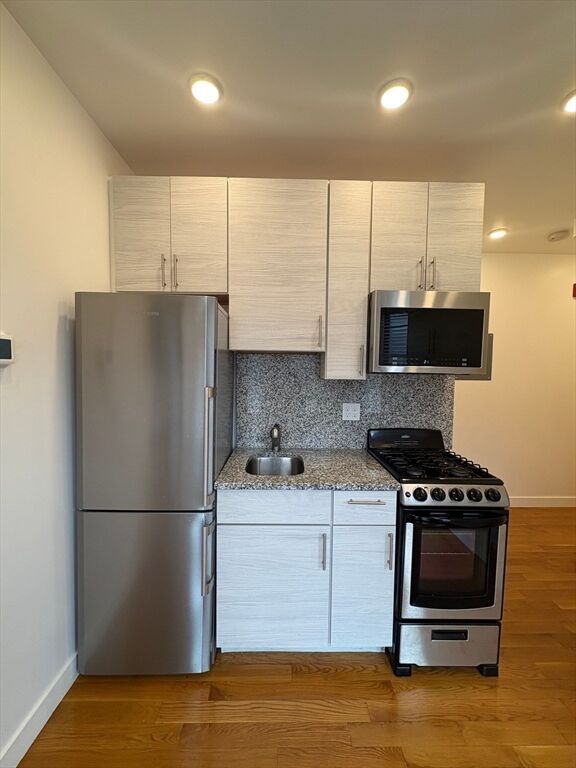 Property Photo: 16 Fifth Street 11 MA 02150