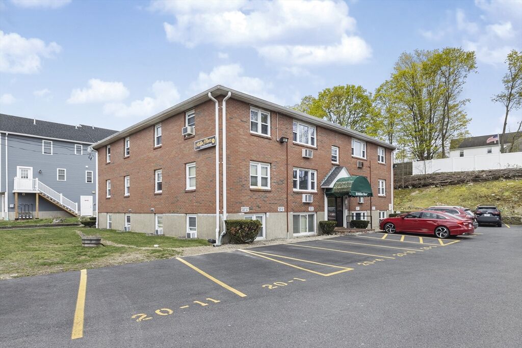 Property Photo:  20 Miller St 11  MA 02169 