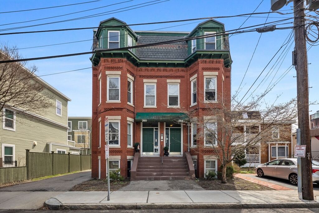 Property Photo: 262 Sidney 3 MA 01239