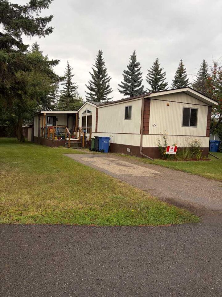 65 Parkside Drive — photo 1