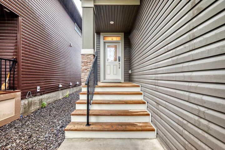Property Photo: 230 Legacy Mews SE AB T2X 0W3