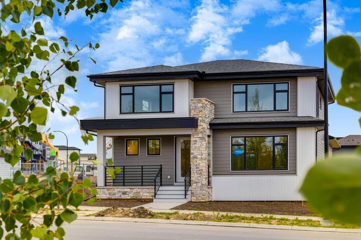 15 Alpine Green SW — photo 1