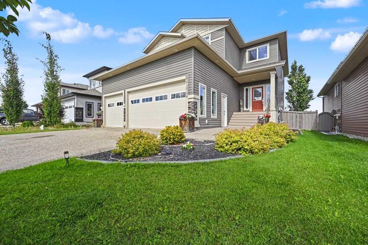 11813 86A Street — photo 1