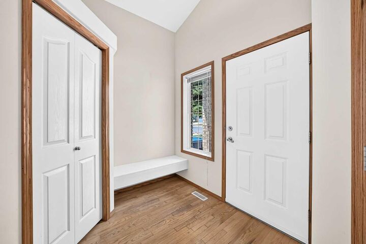 Property Photo: 168 Somerglen Common SW AB T2Y 4E8