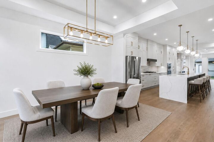 Property Photo: 1812 19 Avenue NW AB T2M 1B5