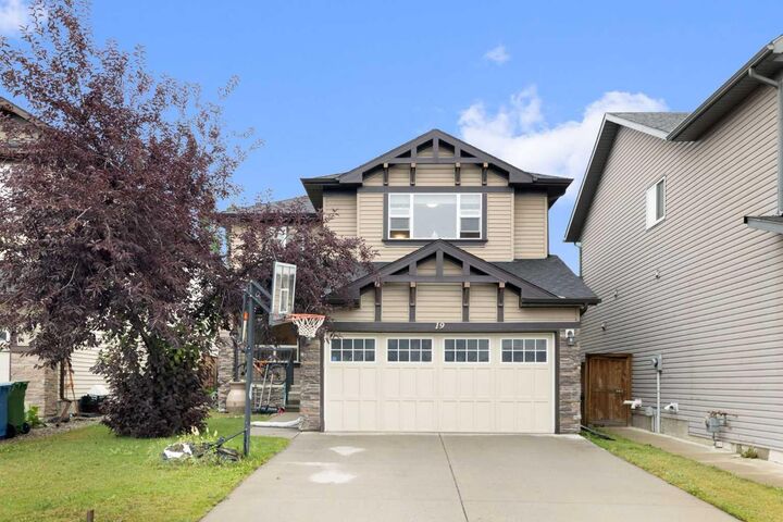 Property Photo: 19 Silverado Skies Bay SW AB T0L 0X0