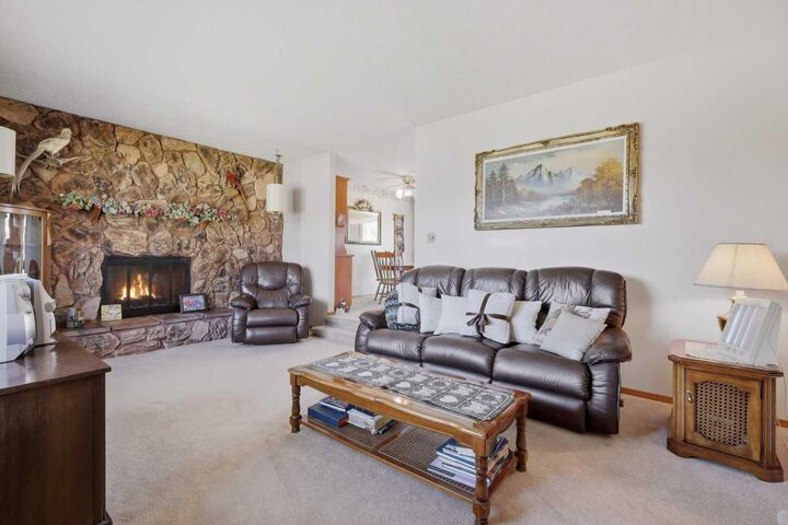 Property Photo: 5915 58 Avenue AB T4J 1L4
