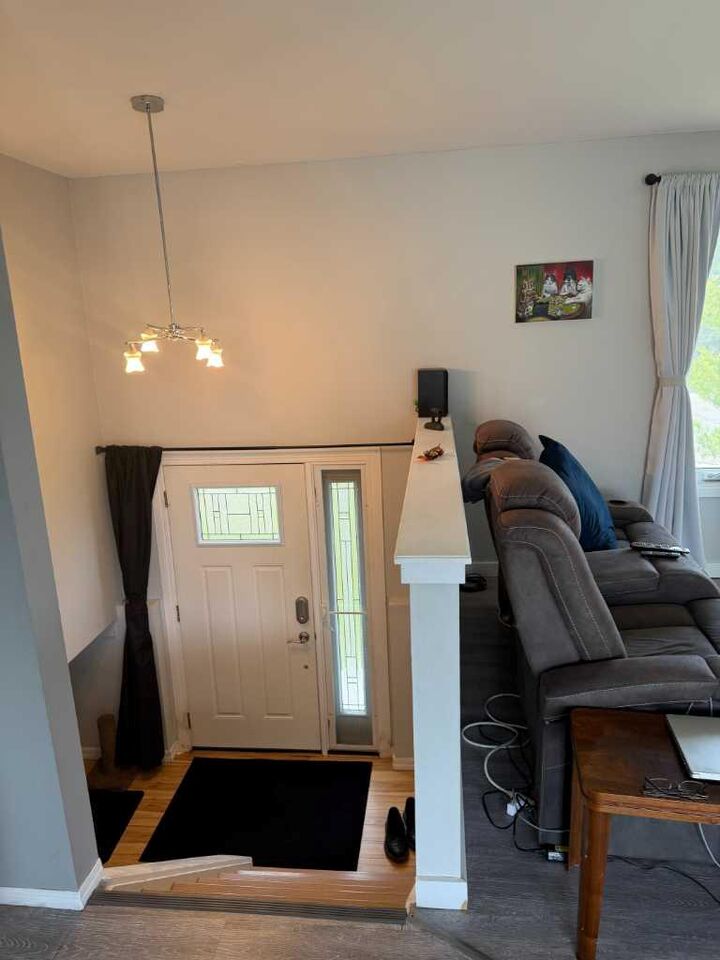 Property Photo: 1539 4 Avenue NE AB T1A 6C2