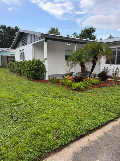 Property Photo:  1315 Parkland Boulevard  FL 34982 