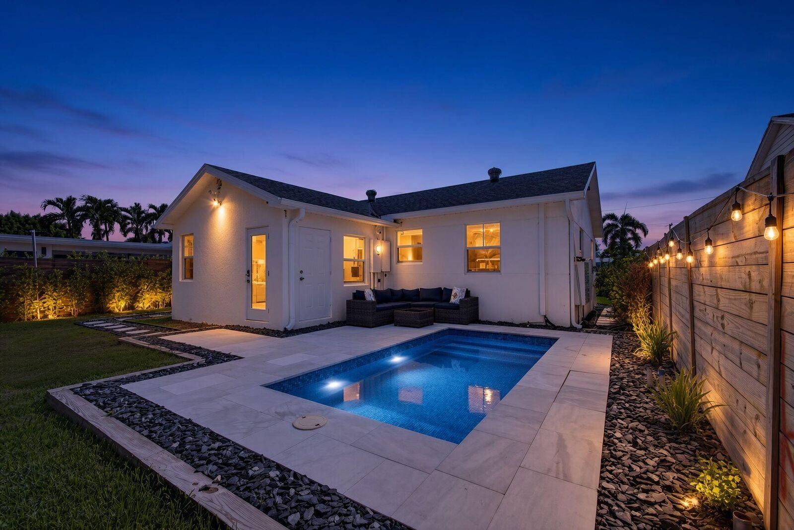 Property Photo:  1309 N Palmway  FL 33460 