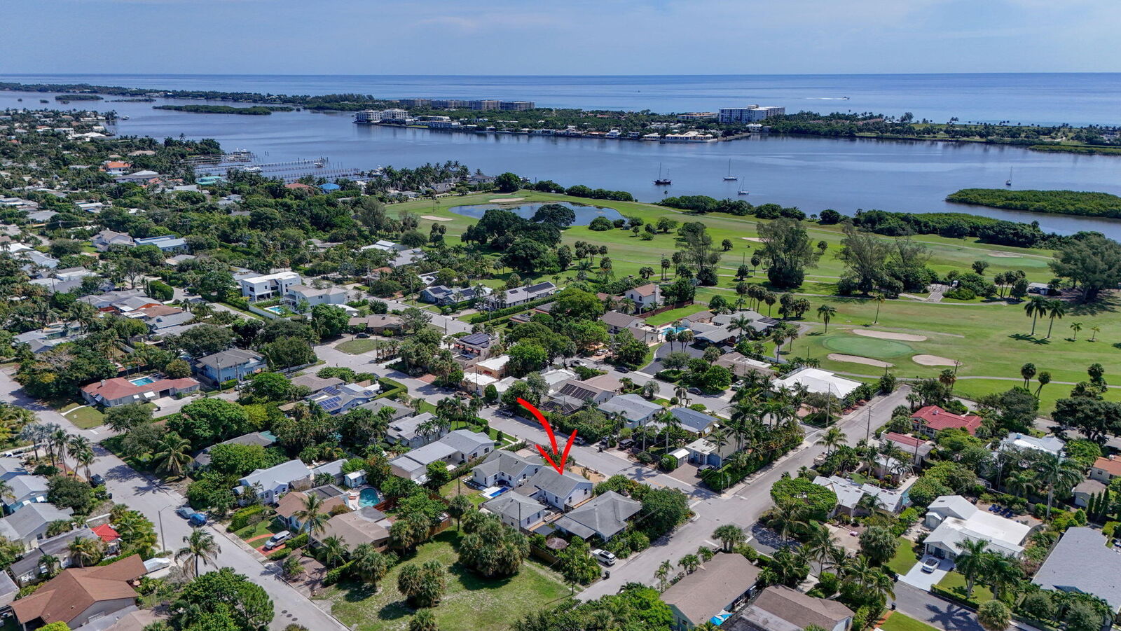 Property Photo:  1305 N Palmway  FL 33460 