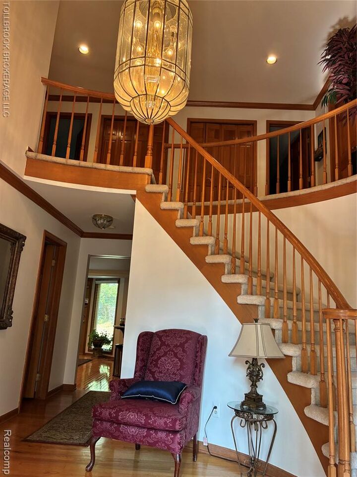 Property Photo:  6187 Country Ridge Drive  MI 48098 