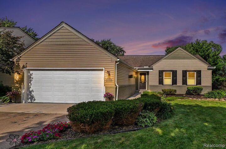Property Photo: 24404 Jamestowne Road MI 48375
