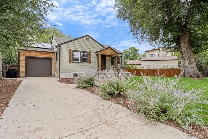 Property Photo: 2636 S Pearl Street CO 80210