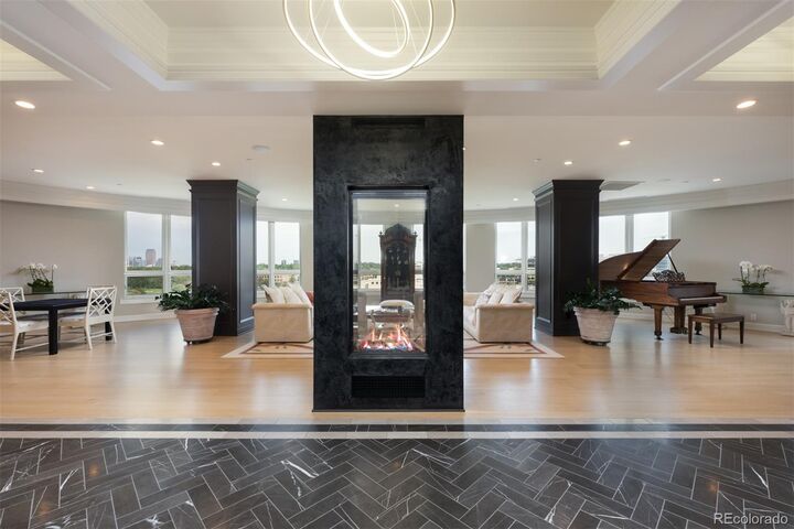 Property Photo:  2400 E Cherry Creek South Drive 701  CO 80209 