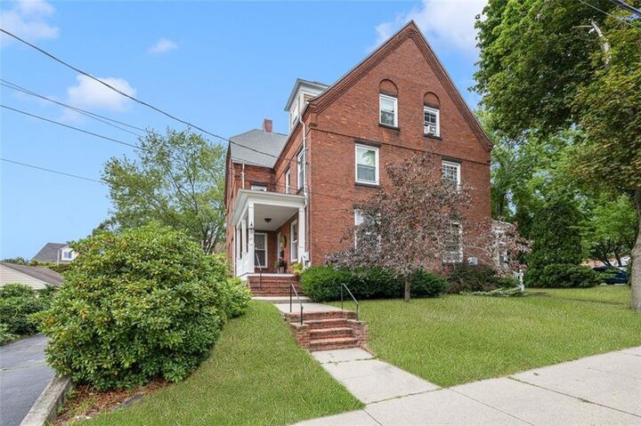 Property Photo:  25 Blackstone Street  RI 02864 