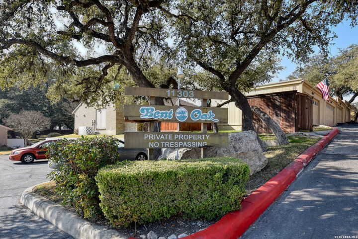 Property Photo: 11303 Vance Jackson Rd G-4 TX 78230