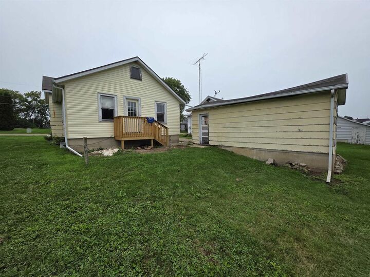 Property Photo:  116 Waupun Street  WI 53935 