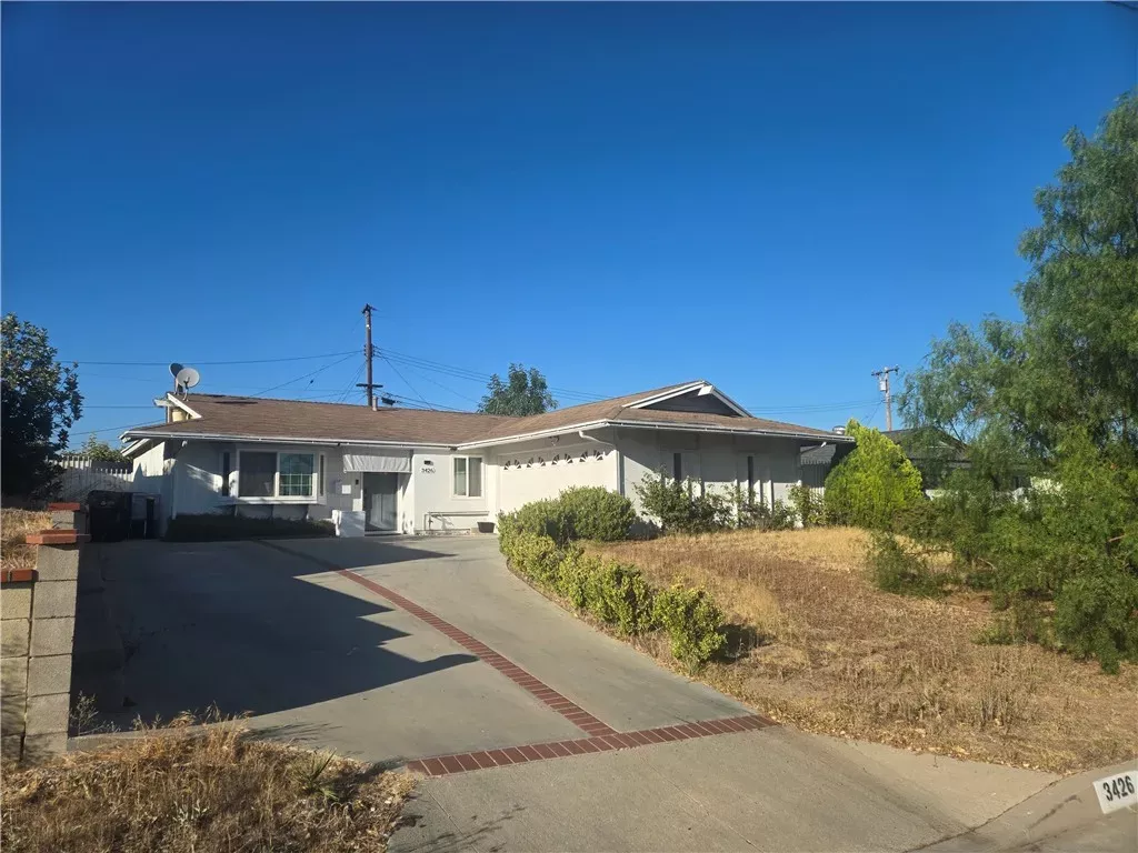 Property Photo:  3426 S Hedgerow  CA 91792 
