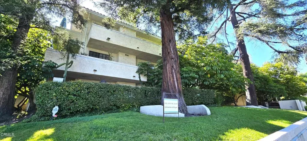 Property Photo: 235 S Holliston Avenue 113 CA 91106