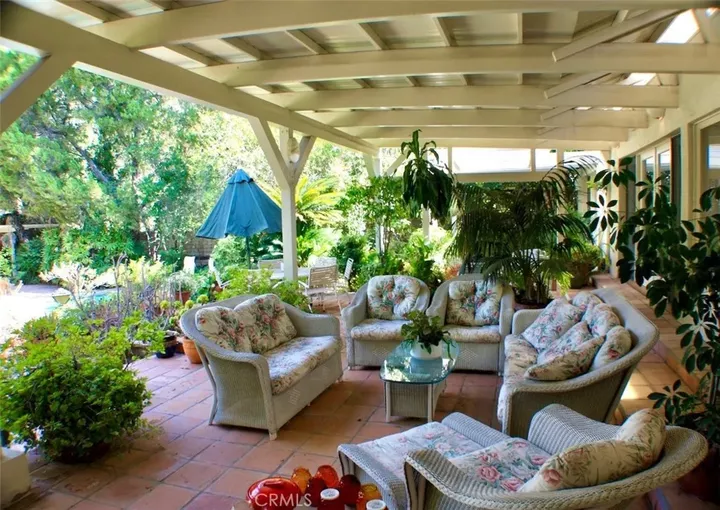 Property Photo:  5412 Encino Ave.  CA 91316 